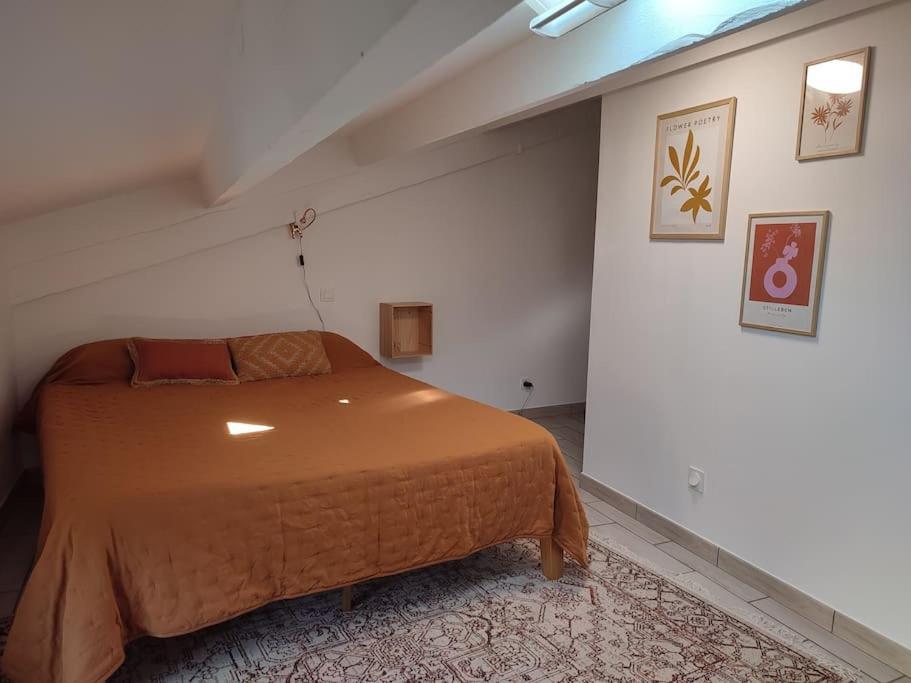 Maison De Village Châteauneuf-du-Pape Dış mekan fotoğraf